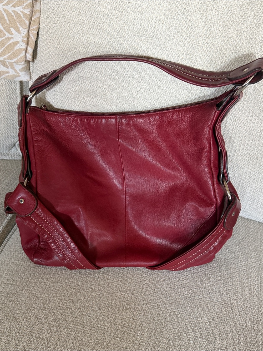 a.n.a Leather Shoulder Hobo Bag